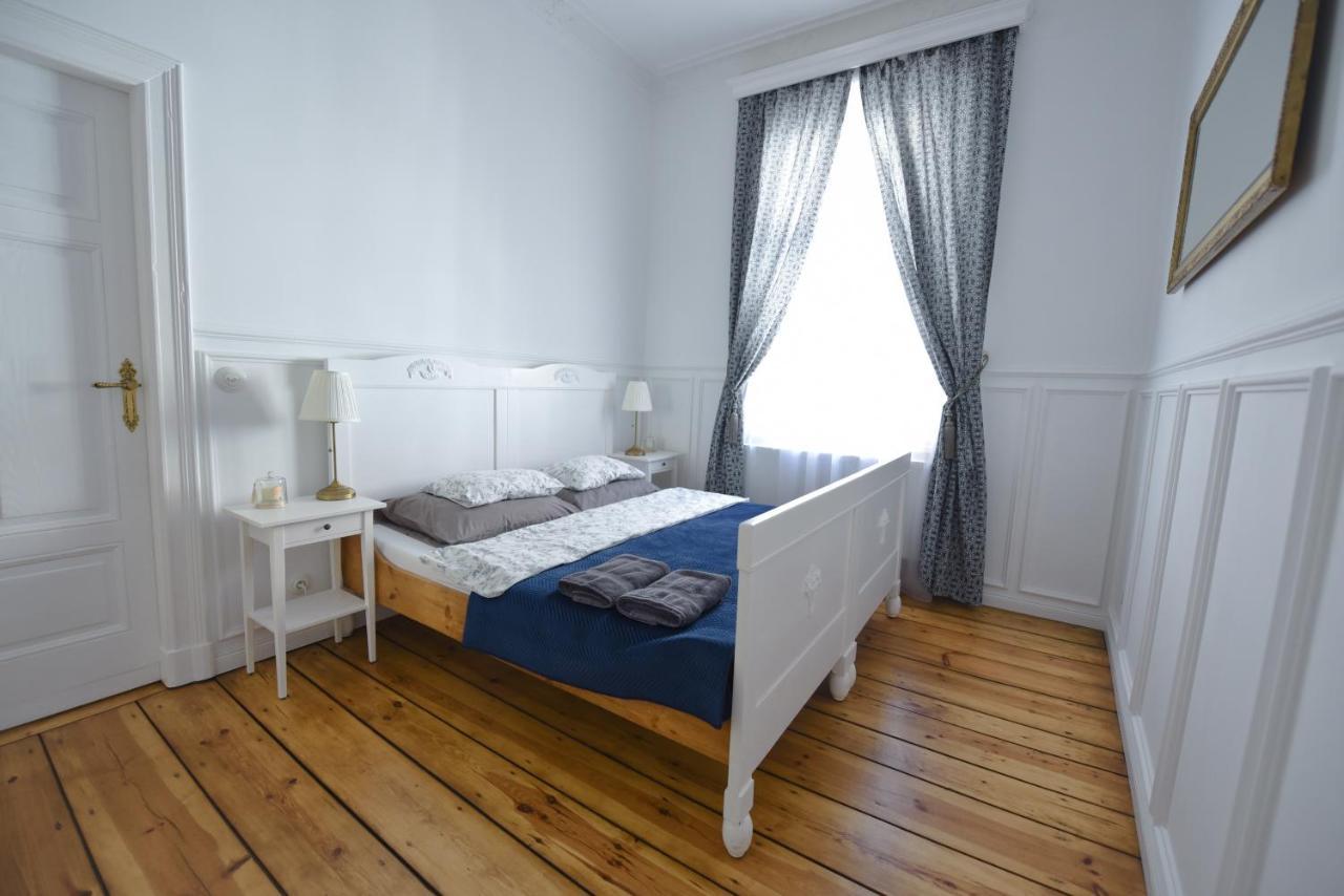 Wilhelmstadt 60m - Parking Apartment *